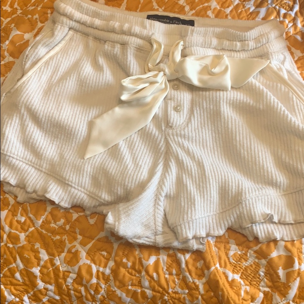 Soft a&f shorts